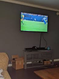 With Cable Box When Tv Wall Mount