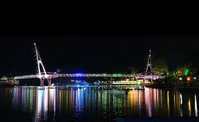 Latest darul hana musical fountain schedule can be checked from google.com or waterfront official page at waterfront.official welcome to kuching, sarawak! Darul Hana Bridge Kuching All You Need To Know About This Bridge