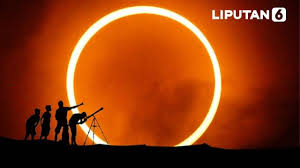 Mengutip space, untuk mengamati gerhana matahari cincin dengan aman kita membutuhkan kacamata pelindung khusus atau kacamata gerhana. 7 Legenda Dan Mitos Gerhana Matahari Dari Seluruh Dunia Global Liputan6 Com