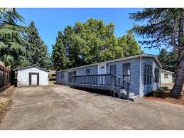 milwaukie or mobile manufactured homes