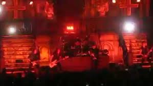 king diamond performs without make up