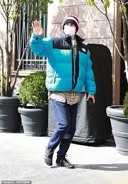 Jared leto has done it again. Jared Leto Wears Blue Padded Jacket In Milan Amid House Of Gucci Filming Aktuelle Boulevard Nachrichten Und Fotogalerien Zu Stars Sternchen