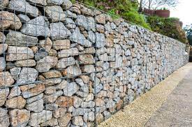 How To Build A Gabion Wall – Adding Gabion Baskets To Your Garden