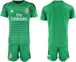 Real madrid 2018/19 kits for dream league soccer 2018, and the package includes complete with home kits, away and third. Real Madrid C F Football Club Adidas Gk Trainig Kit 2018 19 Futbol Soccer Calcio Shirt Jersey Fussball Camisa Trikot Maillot Maglia Camiseta Bnwt