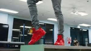 So i decided just to give it the college try lol.enjoy! The Pair Of Nike Air Jordan 4 Red Of Chris Brown In Her Video Clip Zero Spotern