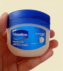 vaseline as the best eye makeup remover