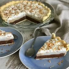 Made with flaky pie crust, rich and creamy haupia (coconut) and chocolate layers, and sweet whipped cream, the luscious pie is a coconut lover's dream. Authentic Hawaiian Chocolate Haupia Pie My Ethnic Table