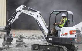 cost to lease a bobcat mini excavator