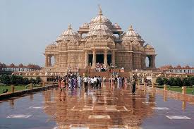 temple iskcon in south delhi