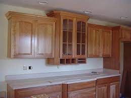 how to cut crown molding for kitchen