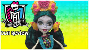 skelita calaveras amazon doll review