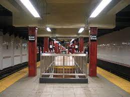 delancy st es st subway station f