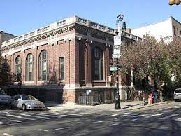 carroll gardens library low on books