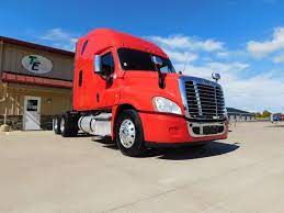 Used 2018 Freightliner Cascadia