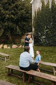 How To Plan A Small Backyard Wedding At