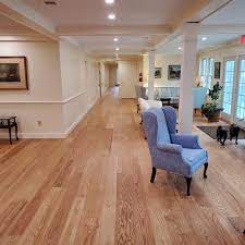 wide plank red oak hardwood flooring
