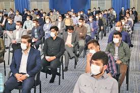 Magiran | روزنامه کیهان (1401/02/07): رهبر انقلاب در دیدار صمیمانه با  دانشجویان تاکید فرمودند: ناامیدی نقطه آغاز همه شکست هاست خرمشهر با دست های  خالی اما دل های پرامید جوانان آزاد شد