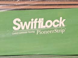 new armstrong swiftlock boxed wood