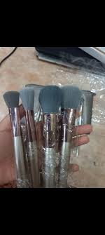 lavish makeup brushes set