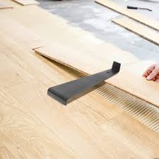 professional hardwood flooring tools