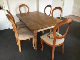 victorian dining chairs x 6 and table