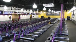 la 8620 airline hwy planet fitness