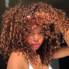 It's hair growth magic in a small bottle~it's hair growth magic in a small bottle~. Lulu Of Bomba Curls Shares Her Dominican Hair Secrets How She Is Redefining Beauty Standards Naturallycurly Com