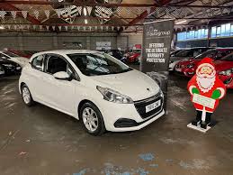 used peugeot 208 in cleckheaton on