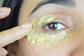 8 home remes to remove dark circles