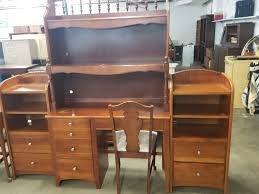 5,400 likes · 8 talking about this. Dav Thrift Store 5 Piece S9lid Wood Stanley Furniture Desk Set Facebook