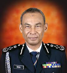 Mungkin kalimat tersebut pernah anda baca ketika melewati markas polisi. Musa Hassan Wikipedia Bahasa Melayu Ensiklopedia Bebas