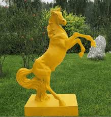 China Outdoor Life Size Resin Sculpture