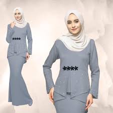 Value and fashion for all seasons, reasons and. Baju Kurung Modern With Diamond At The Blouse By Bem For Muslimah Lazada