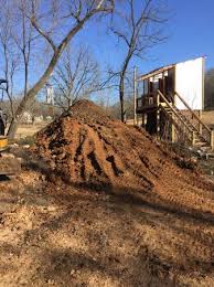 As part of our recycling program, ace hauling and junk removal provides free, clean, fill dirt anywhere in san diego! Free Fill Dirt And Black Soil Ava Mo Free Stuff Springfield Mo Shoppok