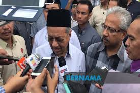 He won the tanjung piai parliamentary seat in the 2018 general election by defeating incumbent datuk seri. Bernama Perdana Menteri Ucap Takziah Atas Pemergian Md Farid