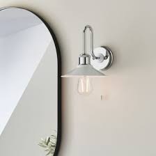66141 100 Bathroom Chrome Wall Lamp