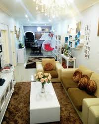 Agar tidak bingung lagi, berikut beberapa inspirasi model sofa minimalis untuk ruang tamu kecil di bawah ini. Susun Atur Ruang Tamu Rumah Teres Desainrumahid Com
