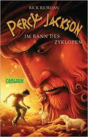 Everyone is talking about percy jackson at the moment because of the news about the disney+ series! Percy Jackson 02 Im Bann Des Zyklopen Riordan Rick 9783551310590 Amazon Com Books