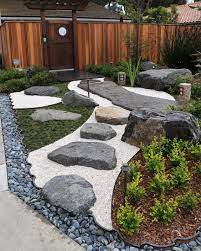 relaxing japanese inspired front yard