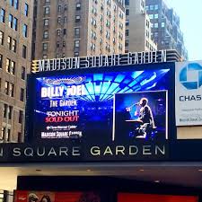 Official facebook page for madison square garden. Msg On Twitter Billy Joel Piano Man Billy Joel Whos Excited