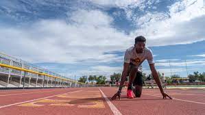 Video: Mountain Pointe sprinter Jayden Davis breaks Arizona track record