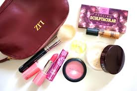 what s inside my makeup retouch bag