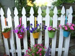 The 2×4 and 2×2's were used to help attach the pieces. How To Make Plants A Part Of Your Home Decoration Pouted Com Fence Planters Garden Boxes Fence Design
