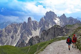 best hikes in the dolomites italy