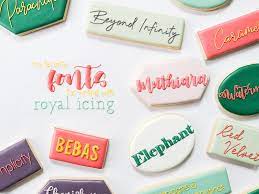 writing with royal icing honey blonde