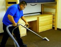 commercial floor cleaning services in