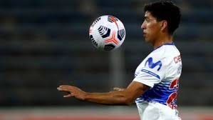 Marcelino núñez prefers to play with right foot. Marcelino Nunez Jamas Pense Estar En La Historia De La Uc No Se Como Logre Ser Futbolista Alairelibre Cl