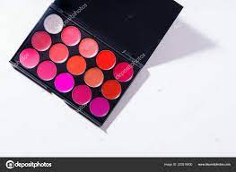 lipstick palette red pink colors