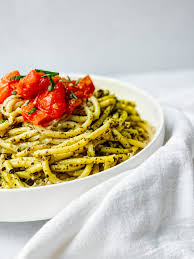 creamy pesto pasta with garlic er