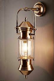 Classic Lantern Outdoor Wall Light